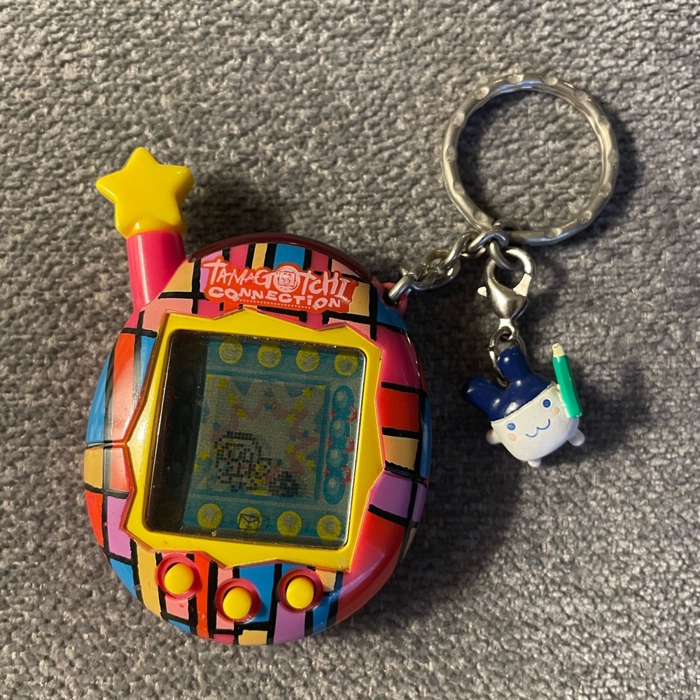 2007 Tamagotchi Connection v4.5 Stained Glass Design, Pink, Bandai with keychain